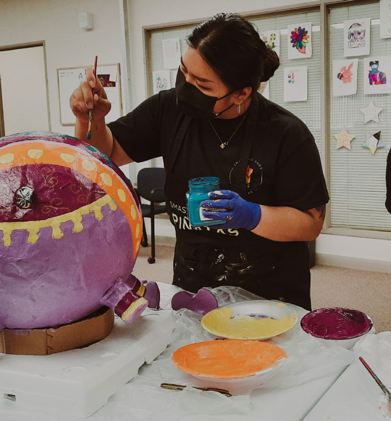 Maison-ZOLTS-Smashing-Good-Pinatas-Photography