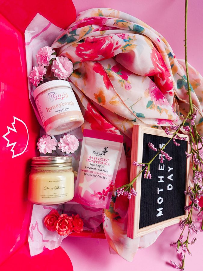 Canada in a Box - Spring 2022 Gift Box Line (3 of 9)