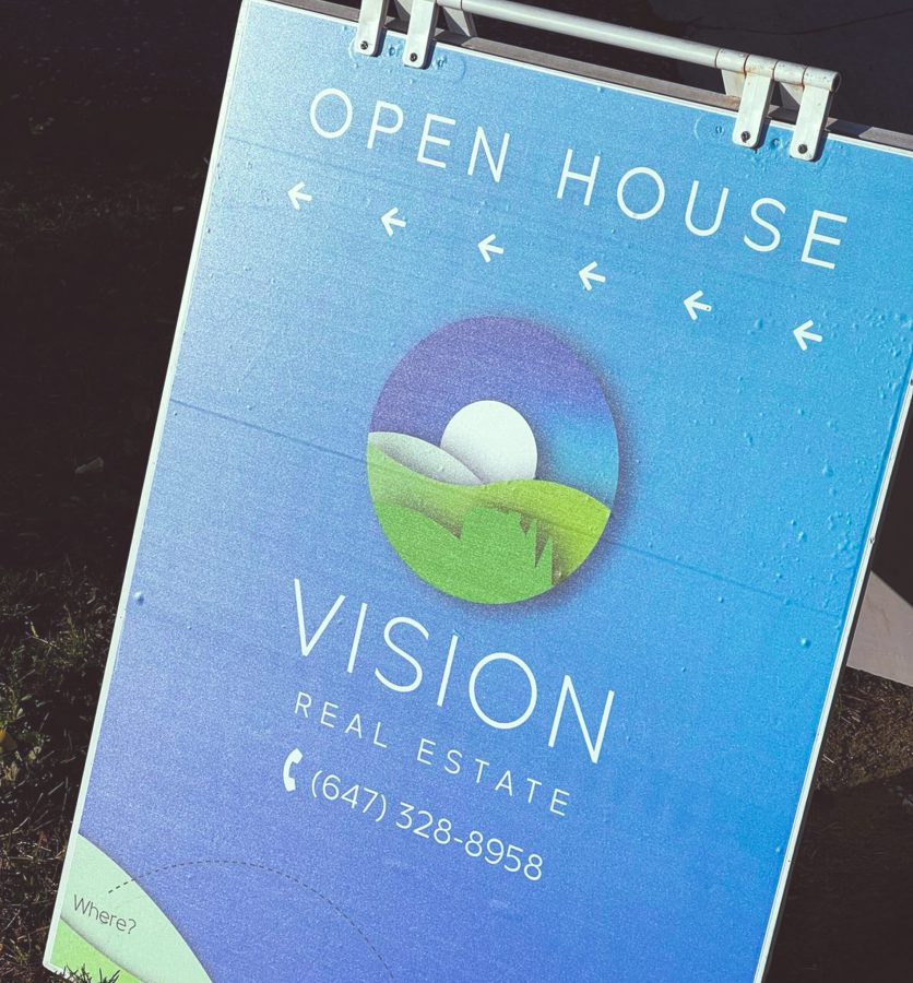 Maison ZOLTS - Vision Real Estate Branded Sandwich Board-2